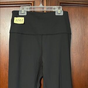 American Tall Black High-Waisted Yoga pants. Size Large XT